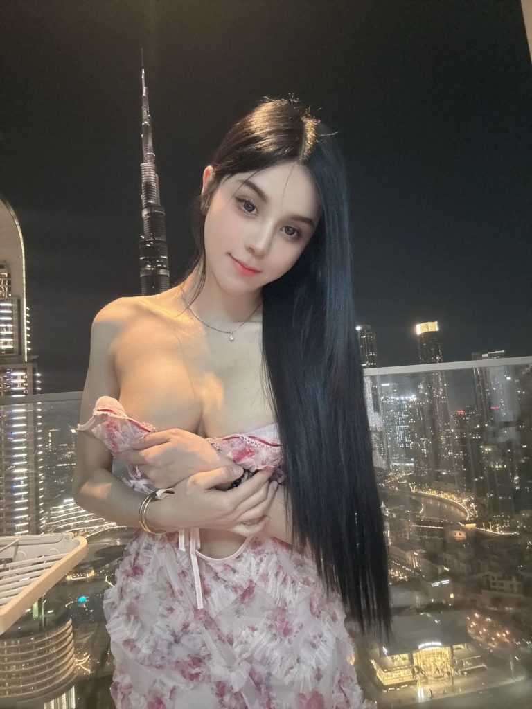 Luna escort best services