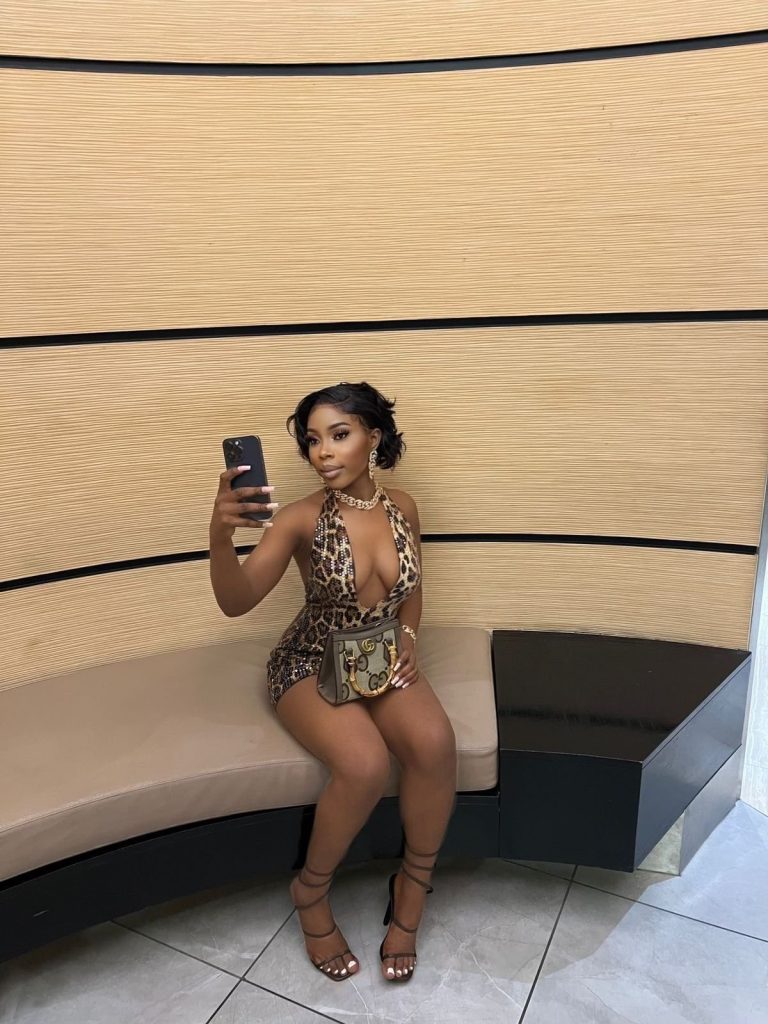 Ella (HOTTEST DEEPTHROATER,BJ& CIM)